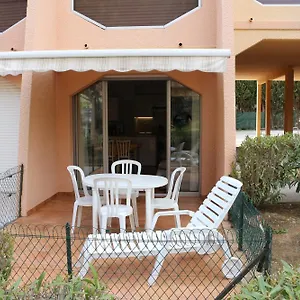 T2 Les Mimosas, La Faviere à 5 Mn à Pieds De La Appartement